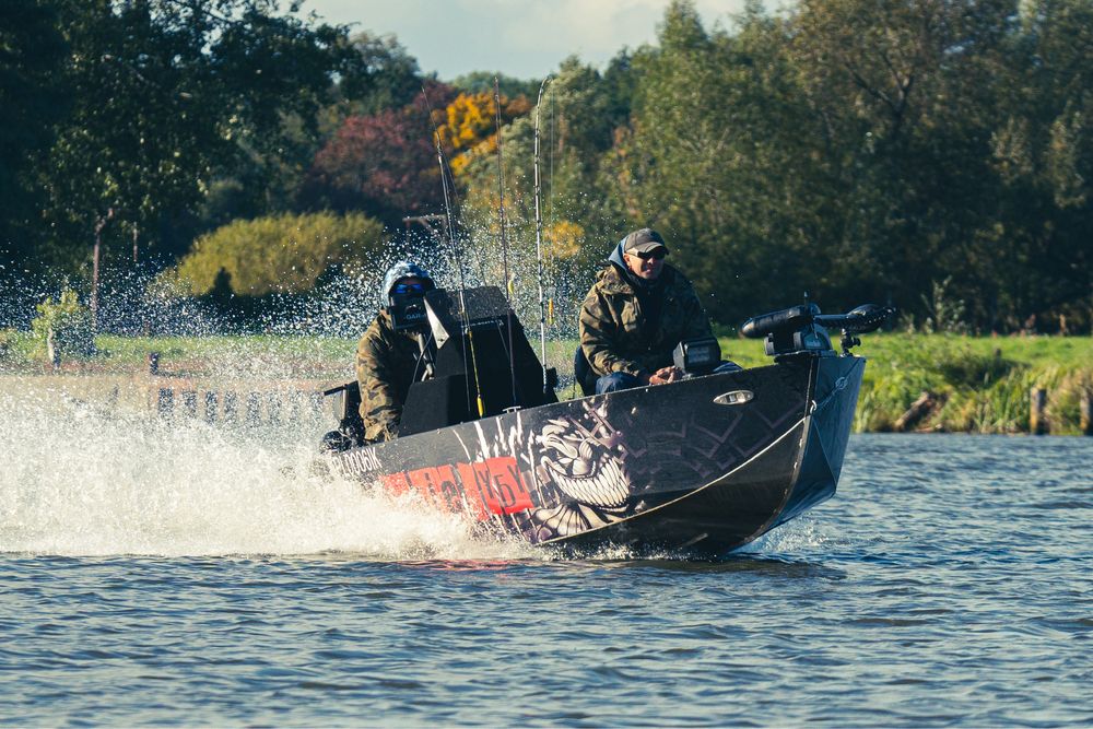 łódź Thor 400 SPM (2021) + silnik Mercury 40 ELPT EFI + przyczepa