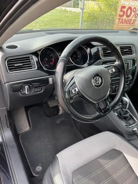 Volkswagen Jetta Volkswagen Jetta 1.4 benzyna, automat
