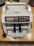 Liczarka do banknotow Cashtech 160