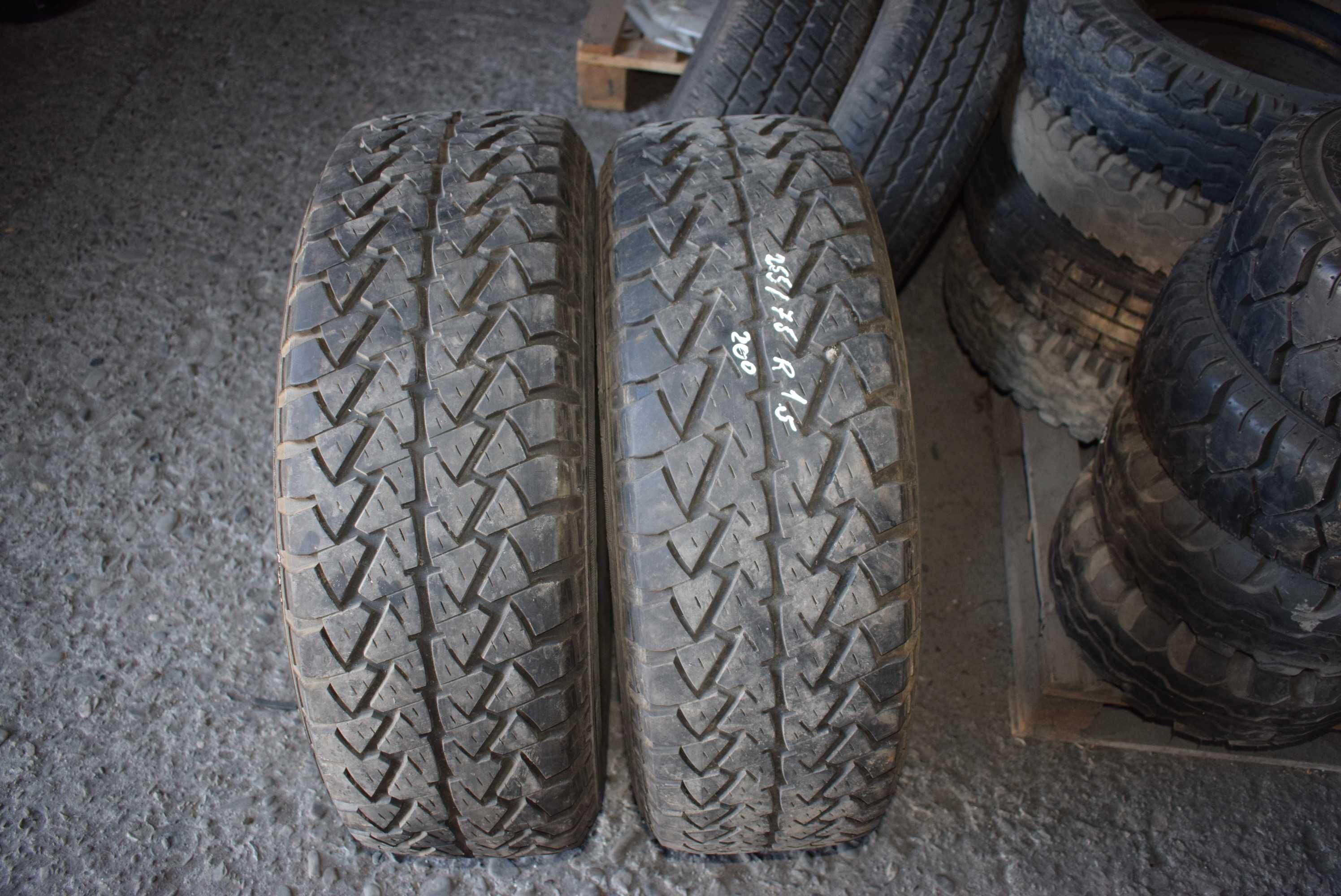 Opona Używana 255/75 R15