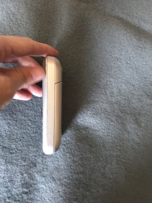 Телефон Motorola c121