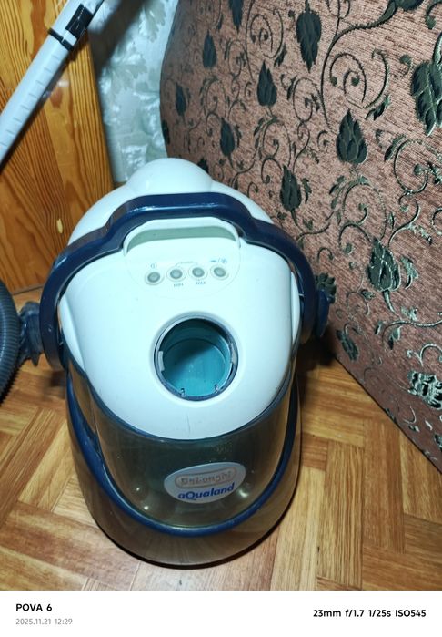 Пилосос від Delonghi.
З легкістю забезпечить чистоту