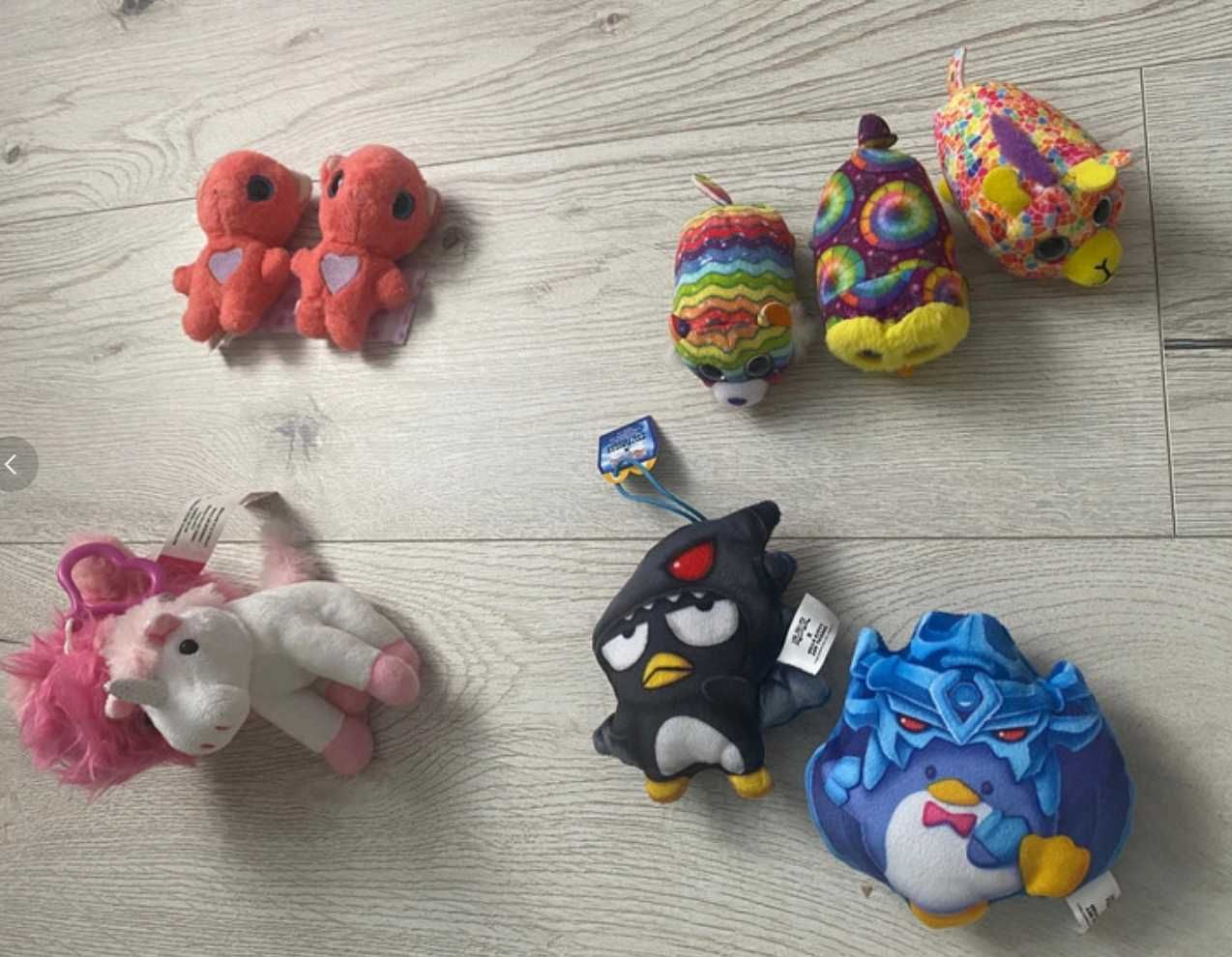 Zestaw małych maskotek