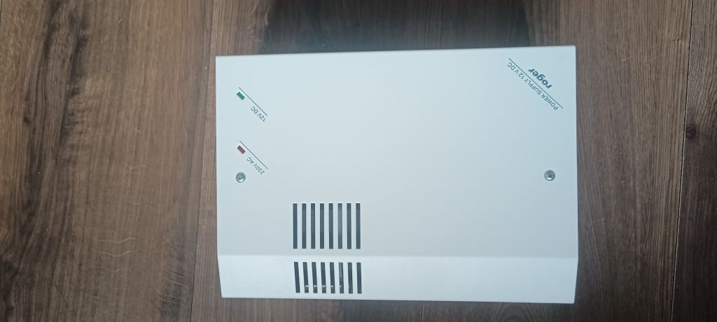 PS20 Zasilacz buforowy 2A/12VDC