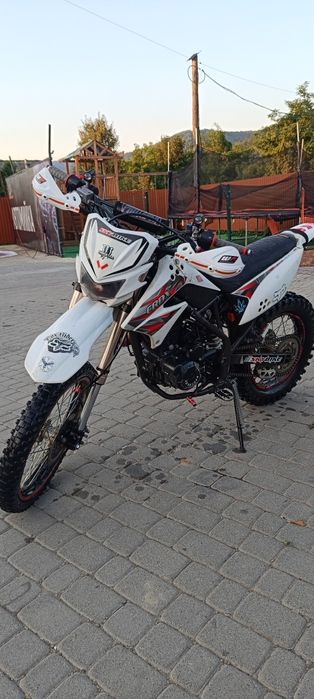 Продам мотоцикл Crdx 200 19/16