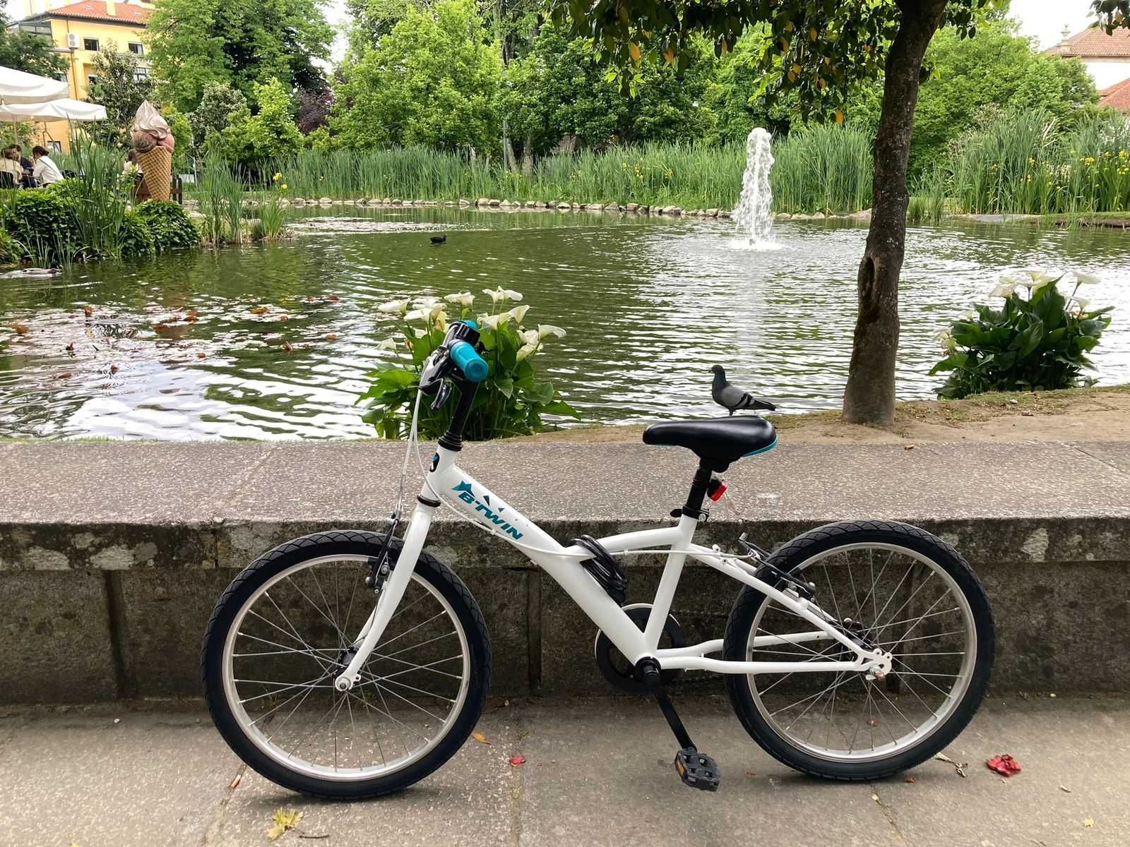 Bicicleta aro 20 em perfeito estado
