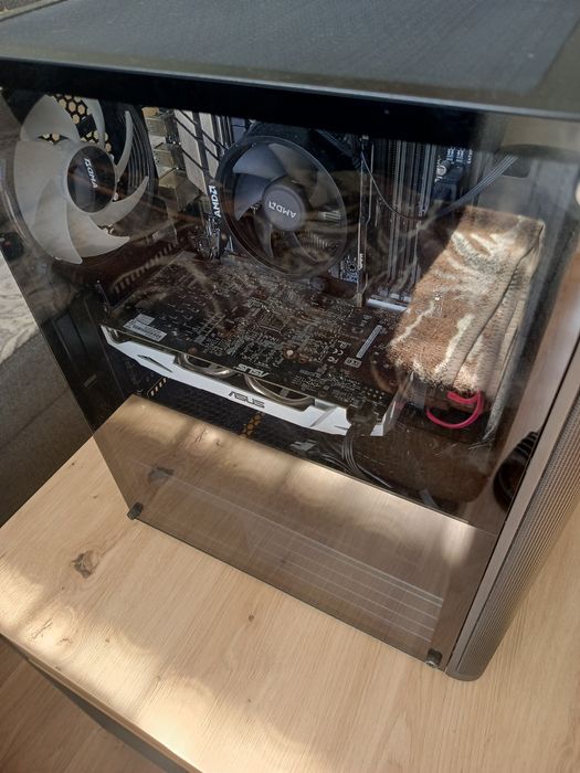 Komputer gamingowy Ryzen