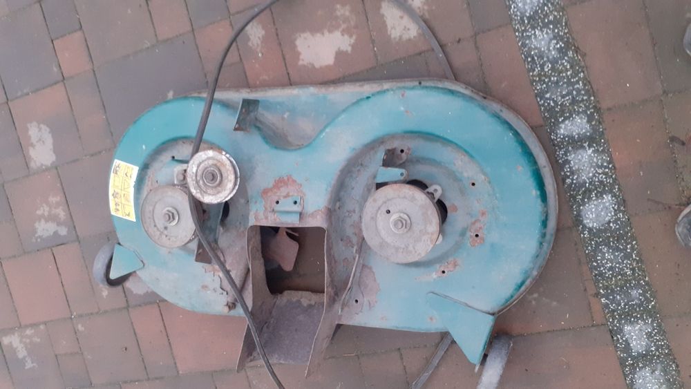 Kosisko  kosz do traktorka mtd castelgarden  Gutbrod