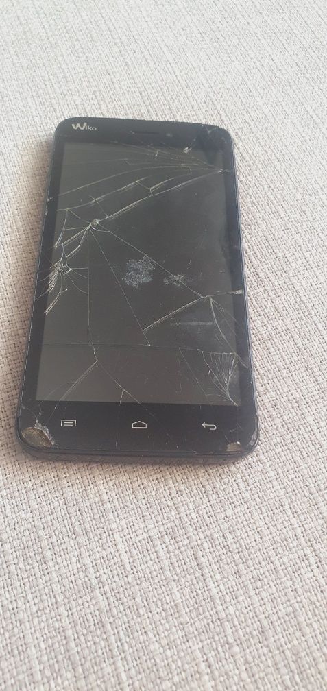 Telemóveis para peças tudo 10€