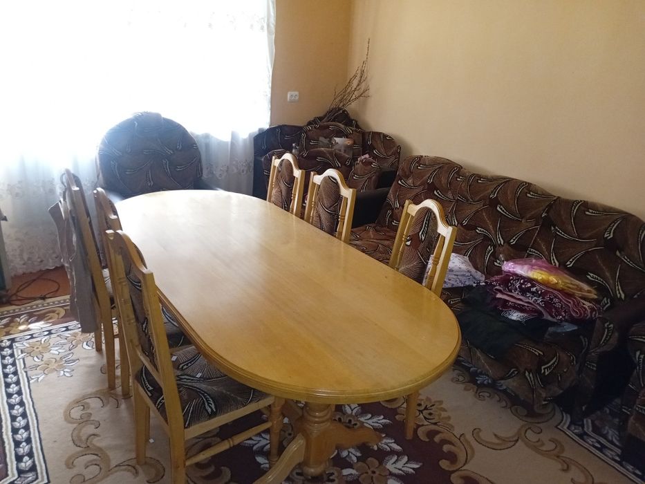 Добрий будинок на дві сім'ї 2.5 км від м. Берегове в с.(Астей) Лужанка