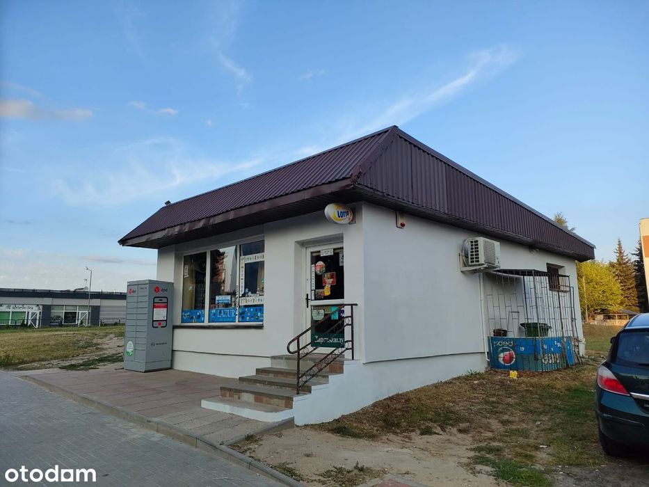 Działający lokal handlowy na sprzedaż (lub wynajem)