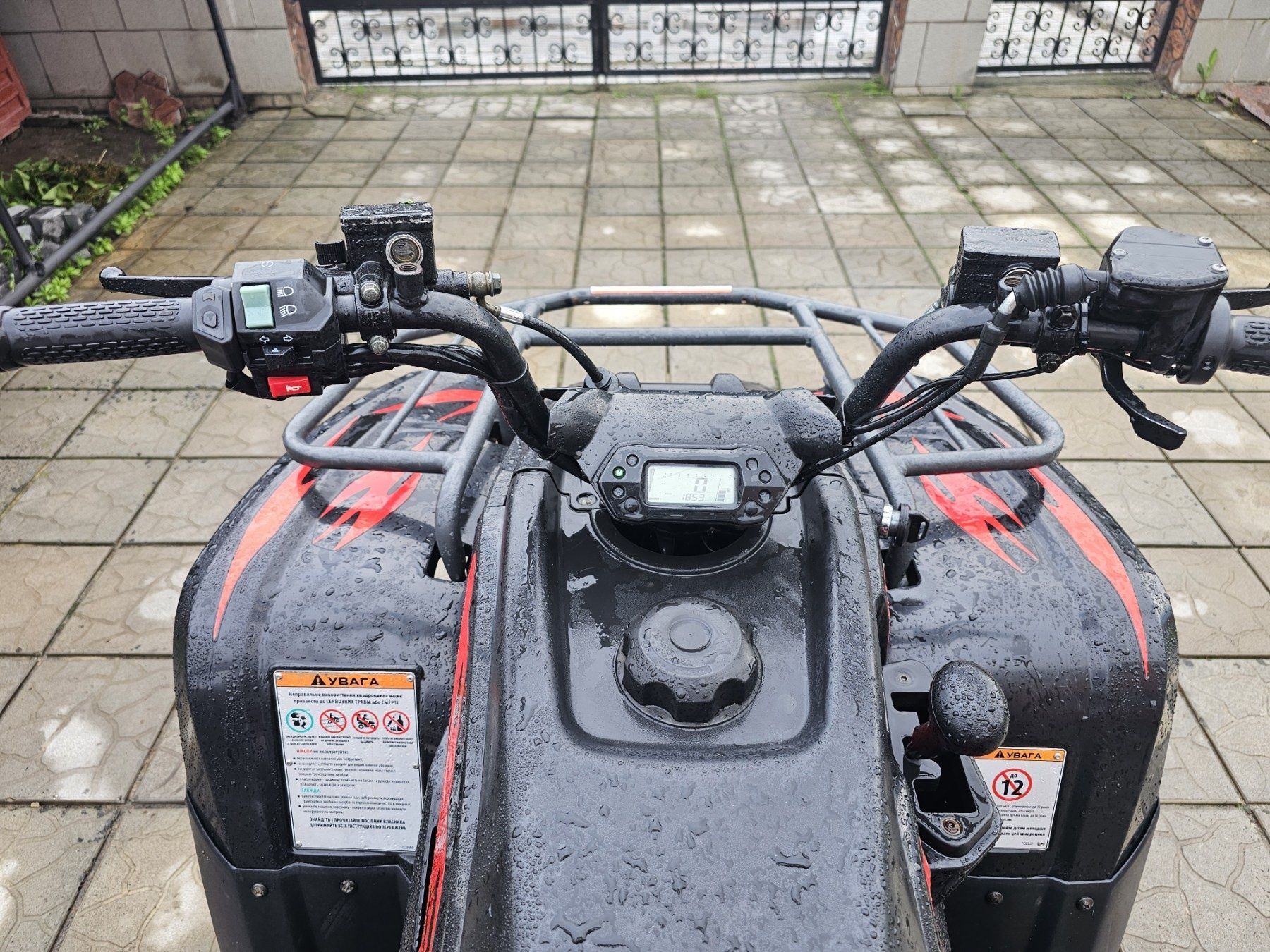 Квадроцикл linhai   Z 180 гарний стан ціна за 1 шт.