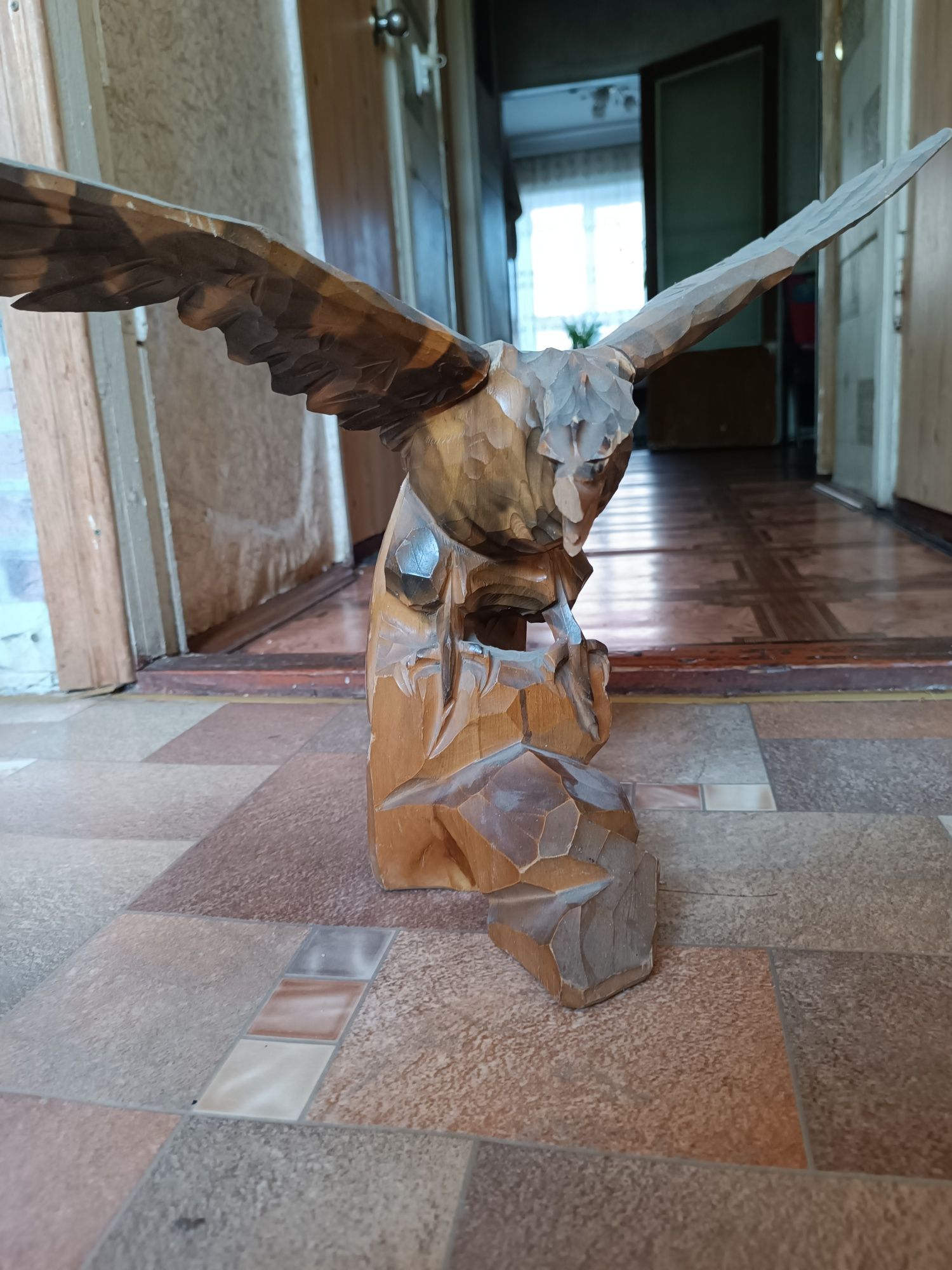 Статуэтка орел статуетка