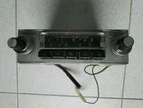 Autorádio Clarion RE 303 (anos 60)