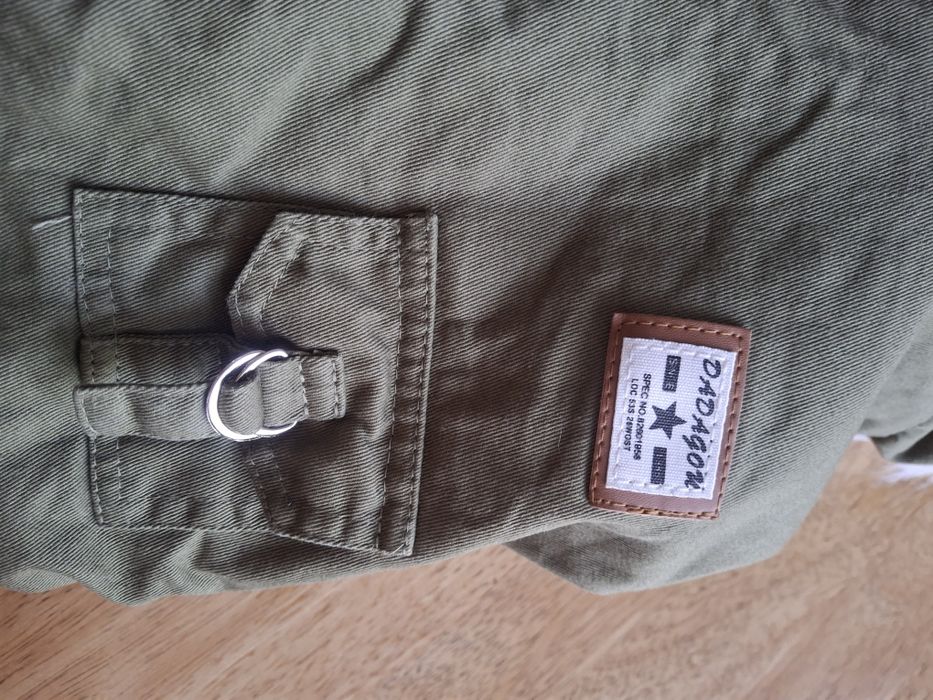 Курточка для собачки середнього розміру