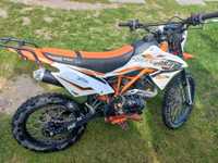 Cross Defender 150