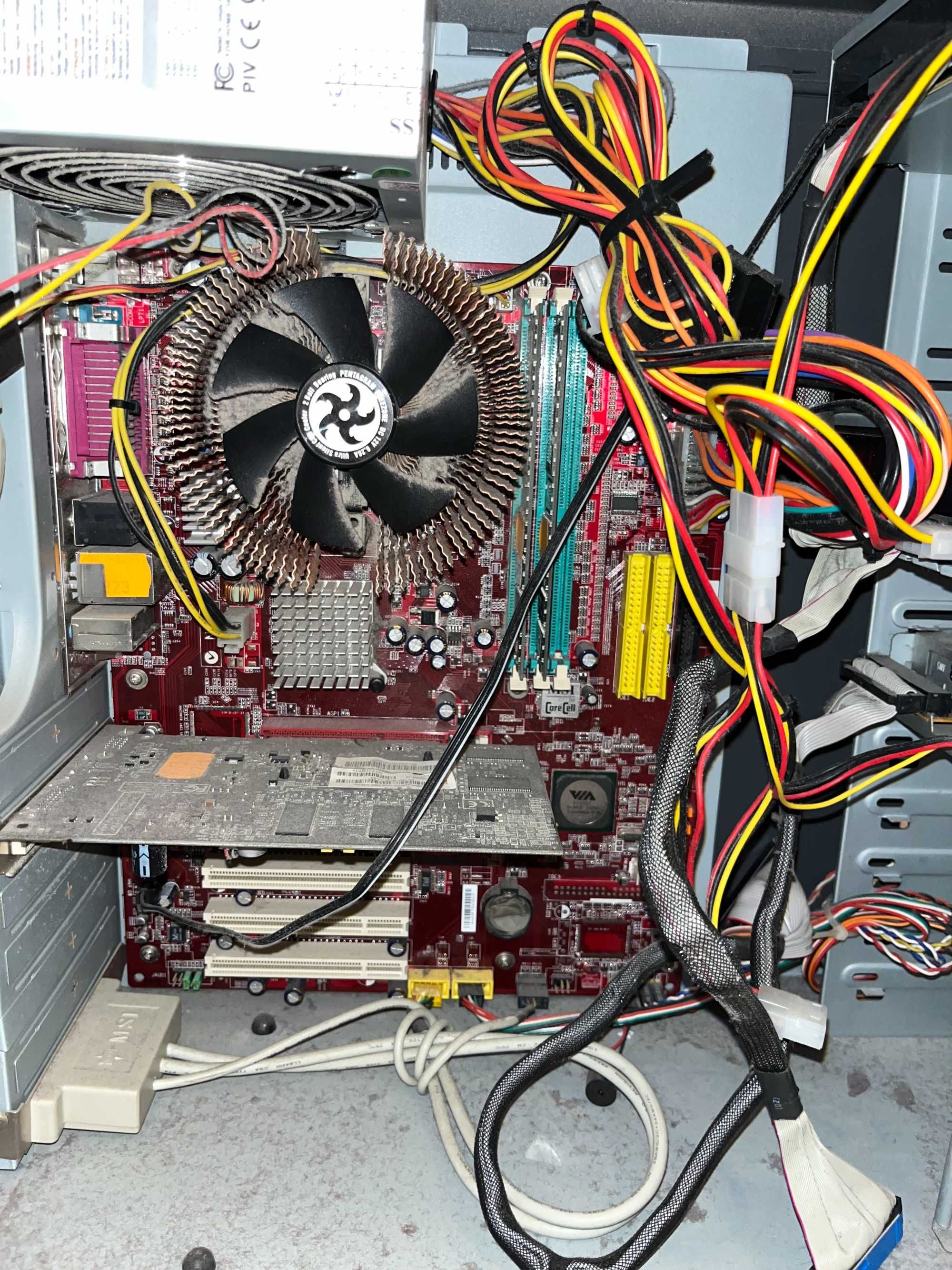 Komputer stacjonarny retro radeon 9600XT AMD Athlon