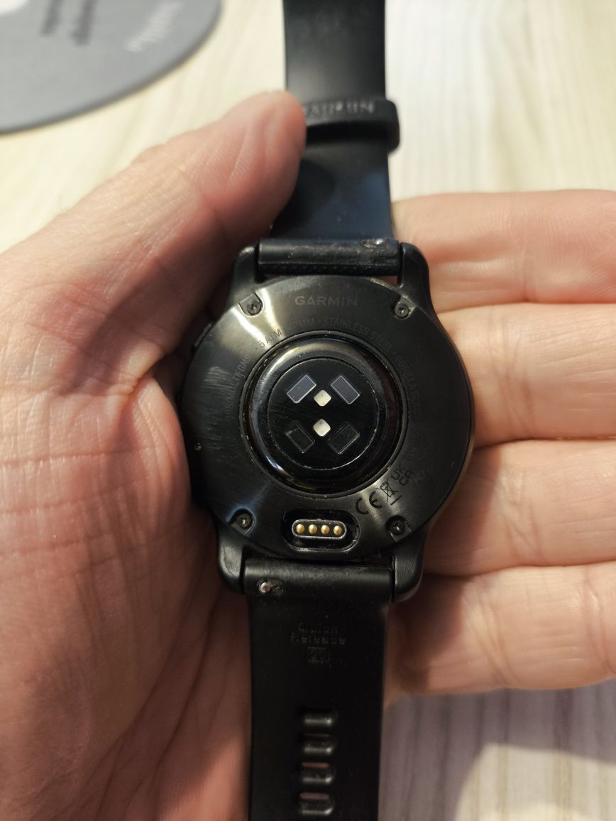 Smartwach Garmin Venu 2 plus, czarny, opakowanie, ładowarka, instrukcj
