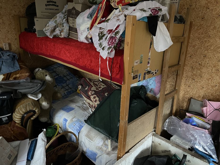 Продам плитку, вікна ліжко ХОТЯНІВКА Глядин