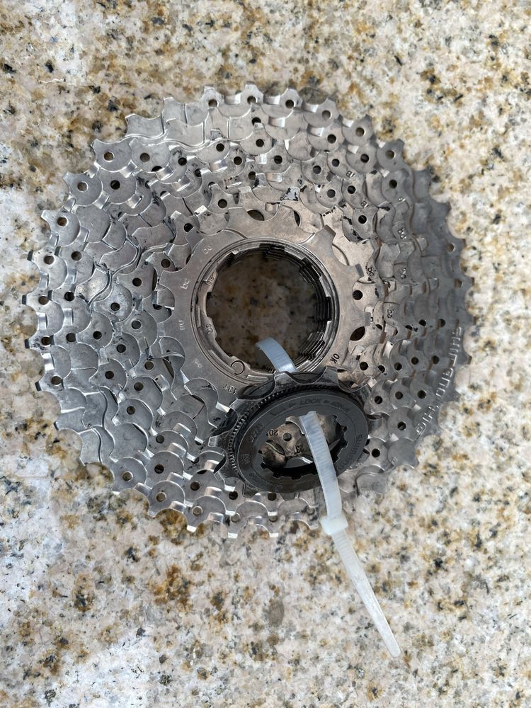 Kaseta 9 rzedowa shimano hg