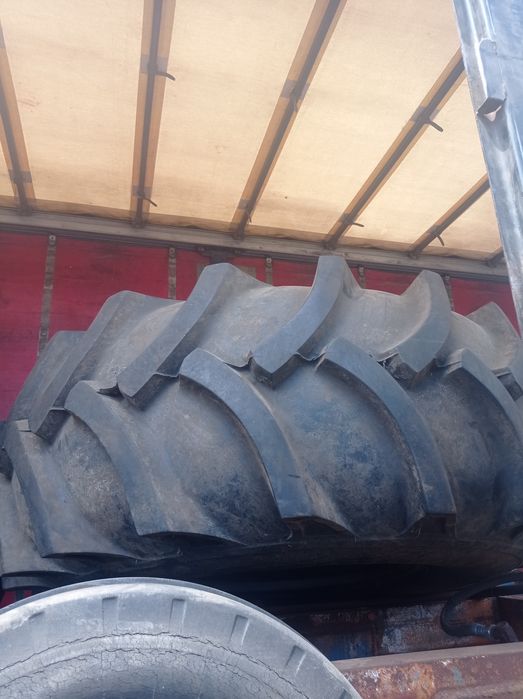 Продам колеса на ХТЗ 17221