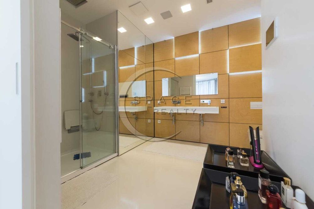 Оренда квартири Триумф Печерськ Київ 200м2