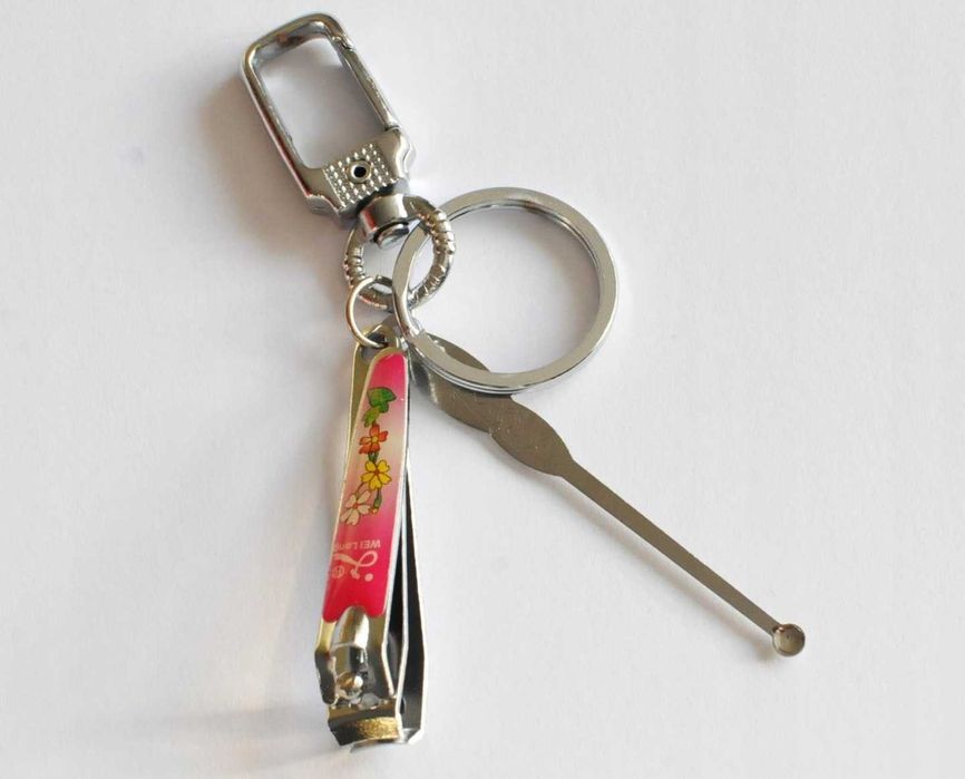 Wyprzedaż 8 szt Breloczek brelok zawieszka akcesoria do paznokci