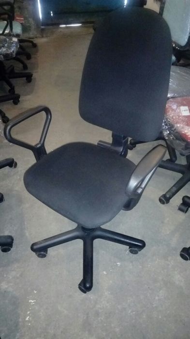 Ремонт офисных компьюторных стульев,кресел
