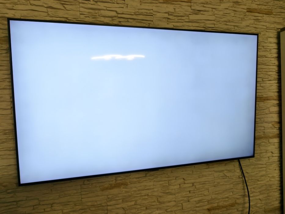 Telewizor Samsung QLED 65 cali. Stan idealny, bez uszkodzeń