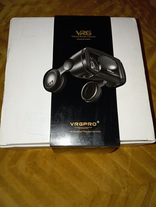 Очки виртуальной реальности VGR PRO+