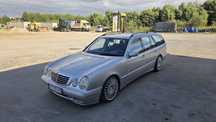 Mercedes-Benz w210
