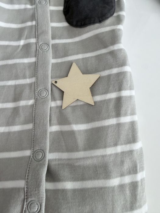 Pajacyk rozmiar 62 next w paski szary piżama śpiochy chłopiec