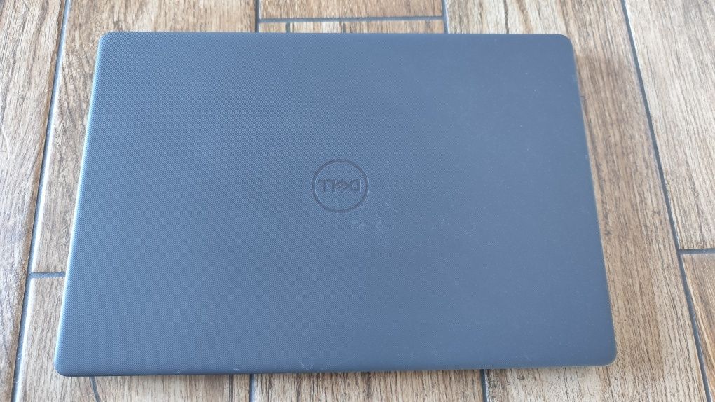 Dell Vostro 3500 i5-1135G7 FHD 8GB 256GB SSD Win11 PRO