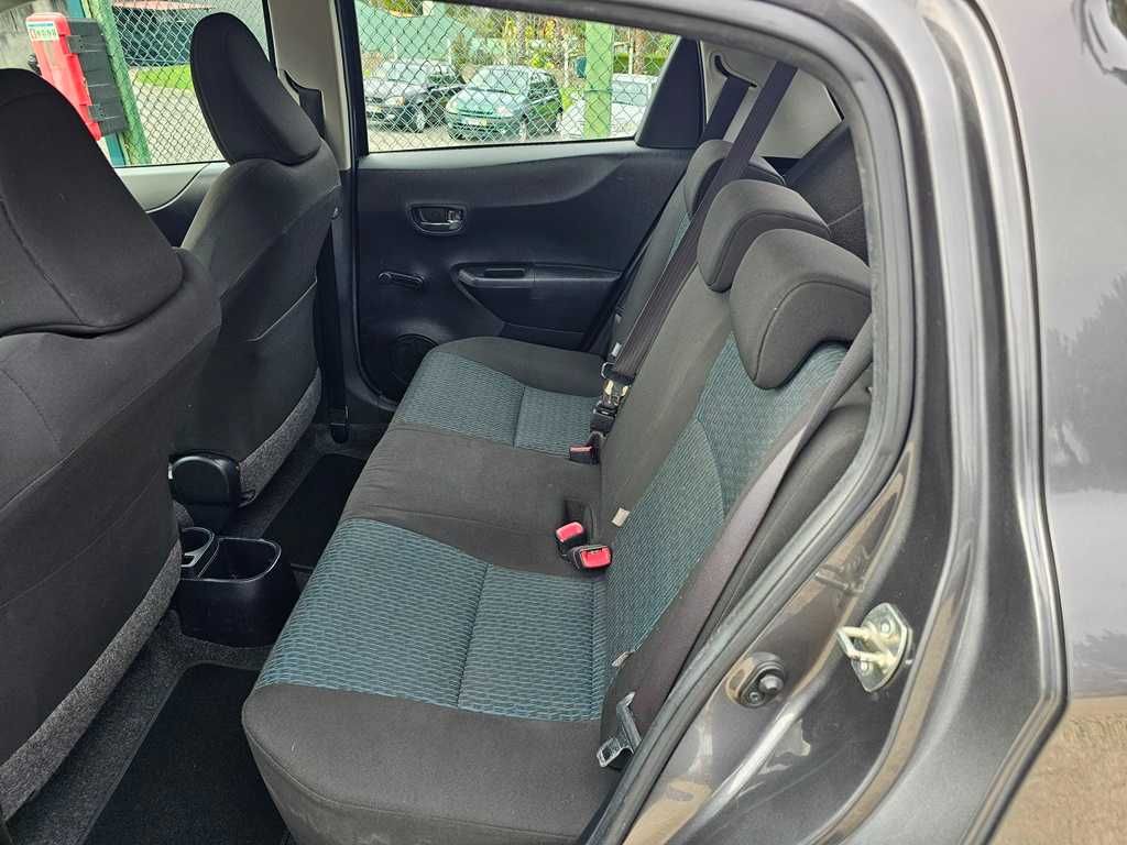 Toyota Yaris 1.0Vvti 120.000Km 70Cv 03/2012
