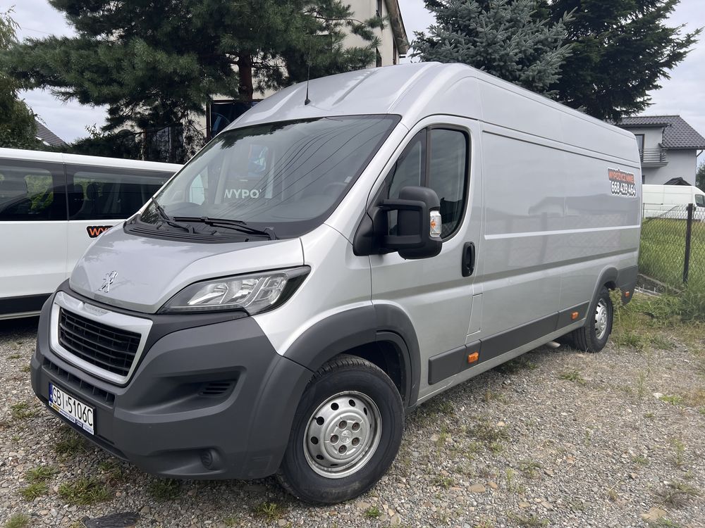 Wypożyczalnia Wynajem busa Trafic Vivaro ferie