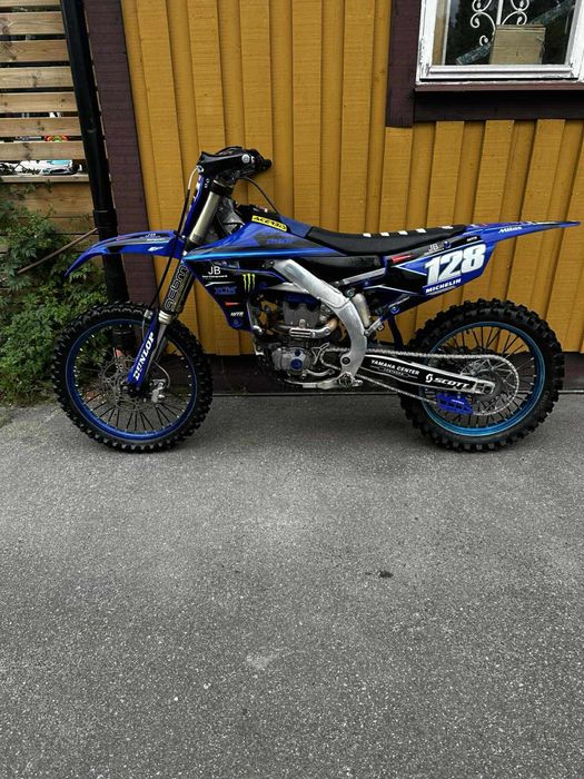 Yamaha yzf250  przepiekna