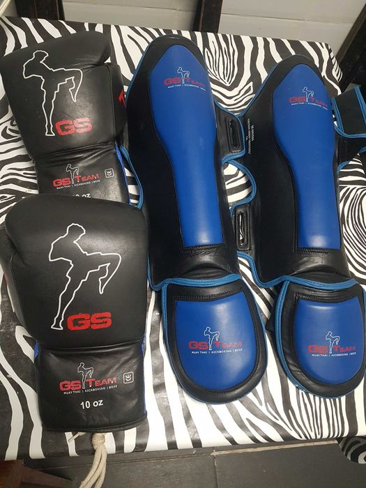 Luvas e proteções Muai thai - MMa-kickboxing,etc