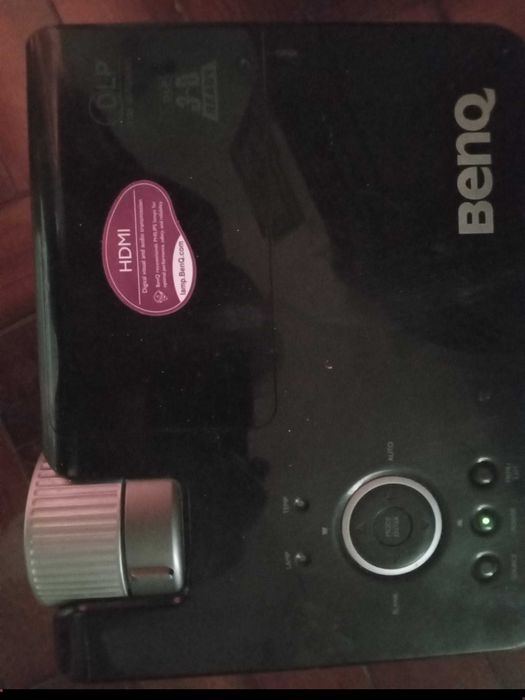 Projector BENQ c/novo