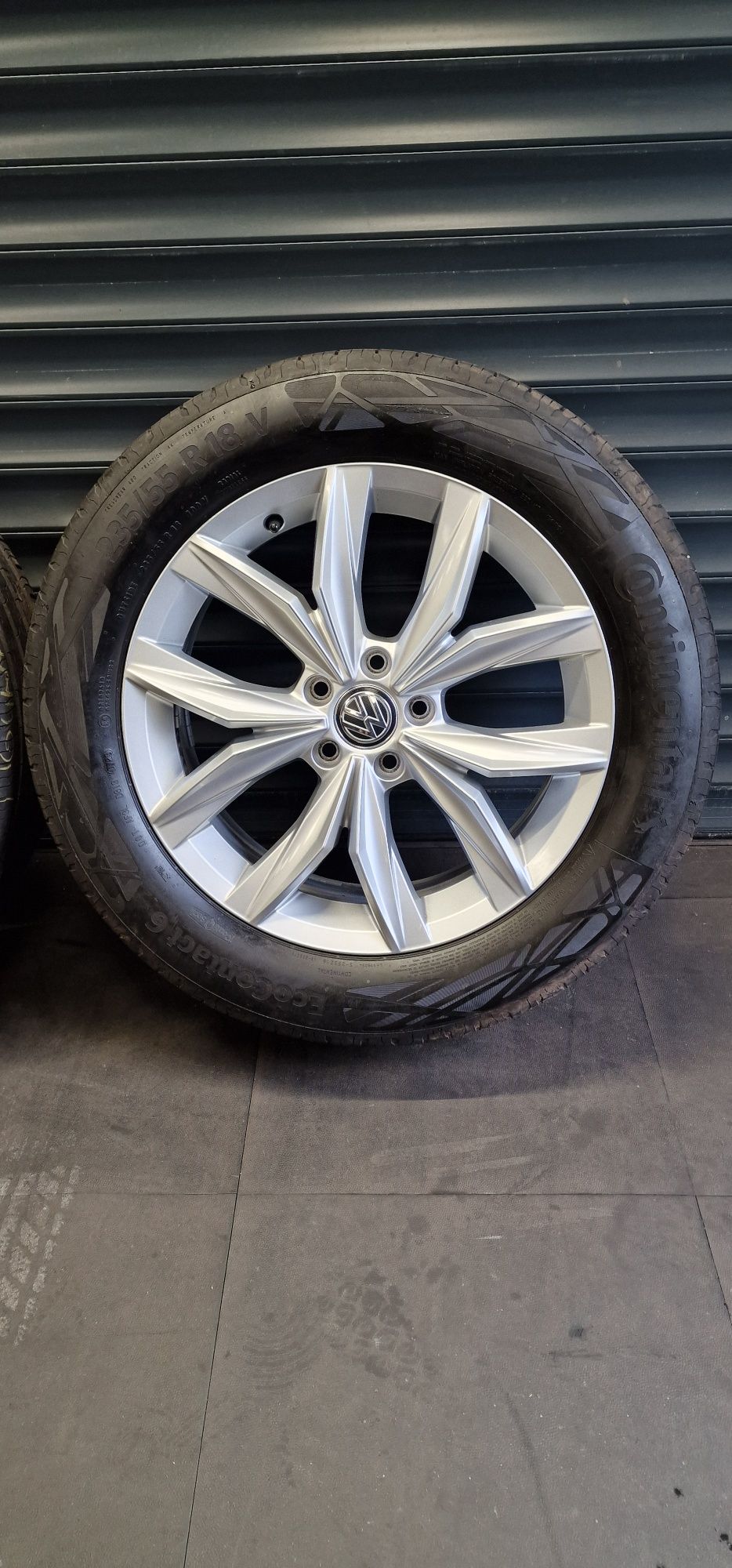 Koła letnie  Volkswagen Tiguan I II  235/55 R18   2023 Rok