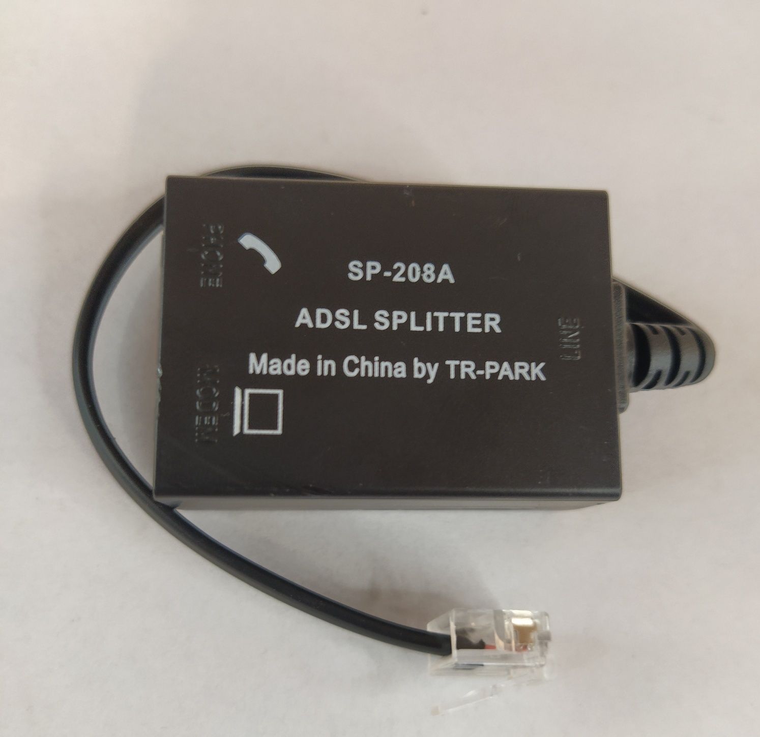 Rozdzielacz ADSL SPLITTER SP-208A plus 2 przewody telefoniczne nowe