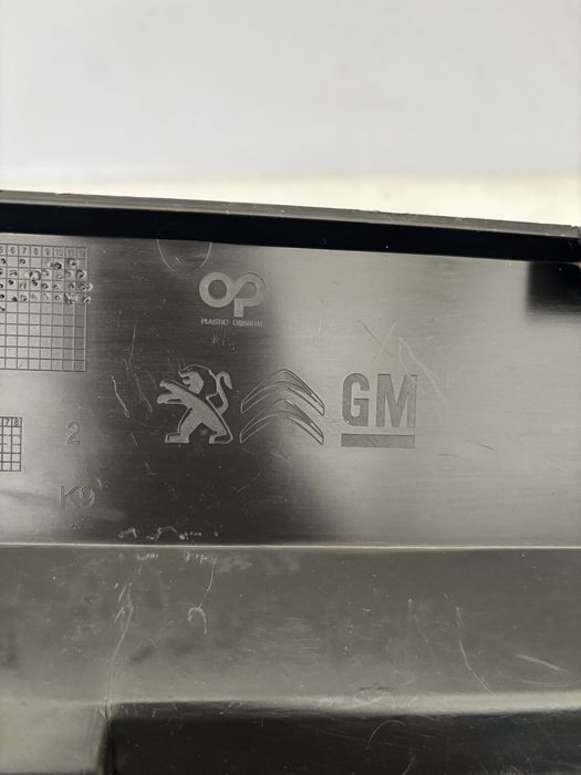 Kierownica powietrza wlot Berlingo IV 18- Rifter Combo E Proace