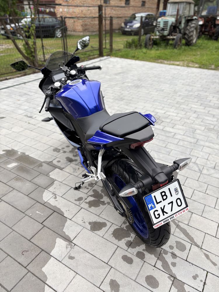 Yamaha YZF125-A R125