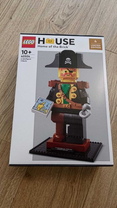 LEGO 40504 - Hołd dla minifigurek, powiększony pirat Rudobrody