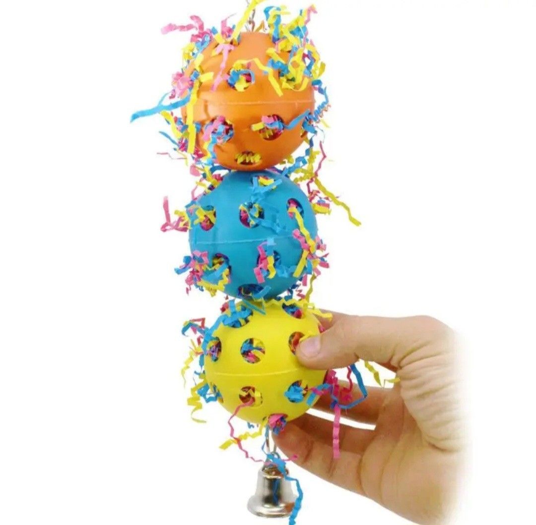 Zabawka dla papug -kule do żerowania 25cm