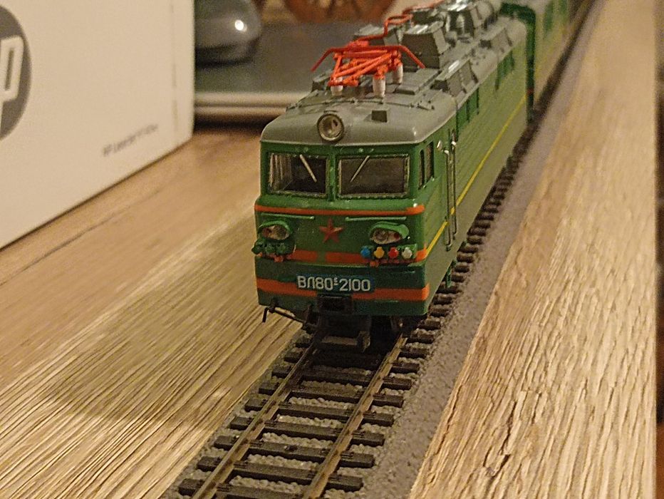 Lokomotywa HO Analog do negocjacji