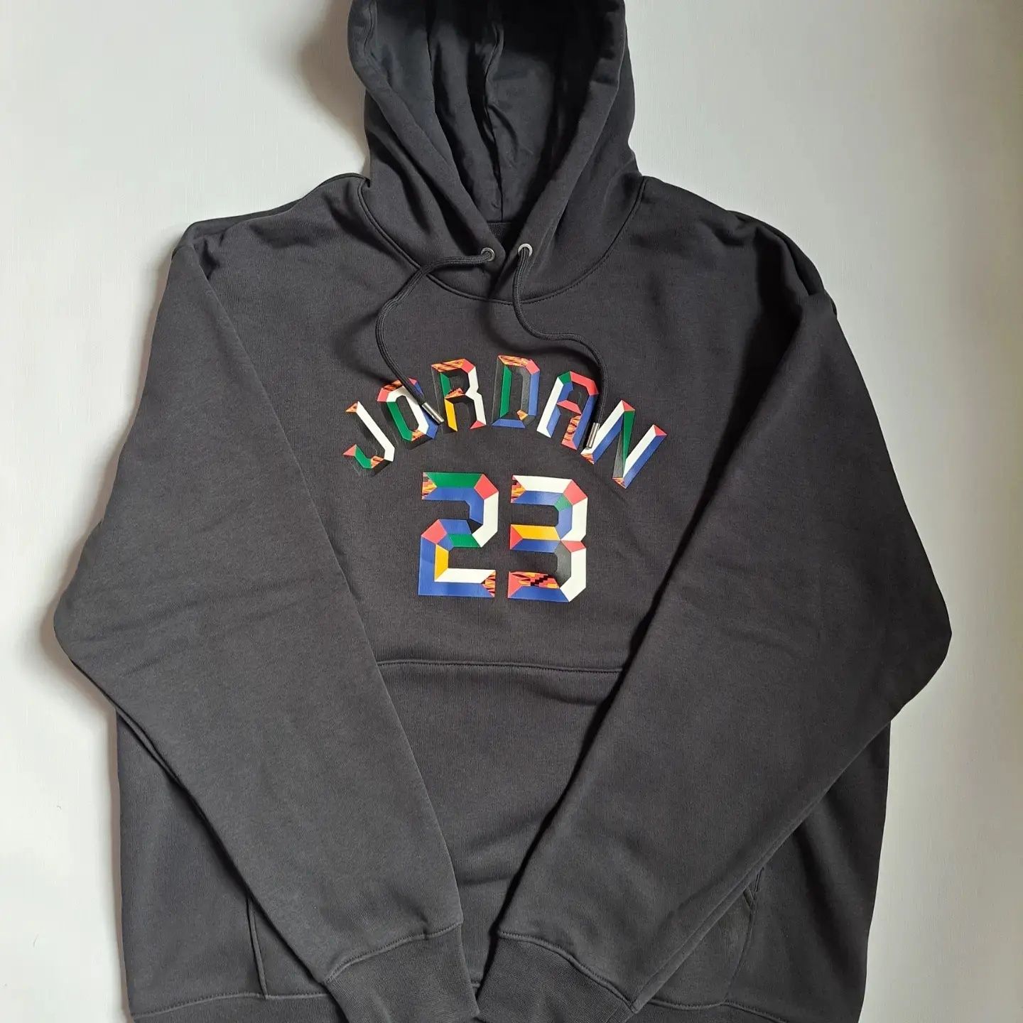 Hoodie Air Jordan Zone 23 Hood Sn99

• Цiна: 1 790 UAH
• Розмір: M, L