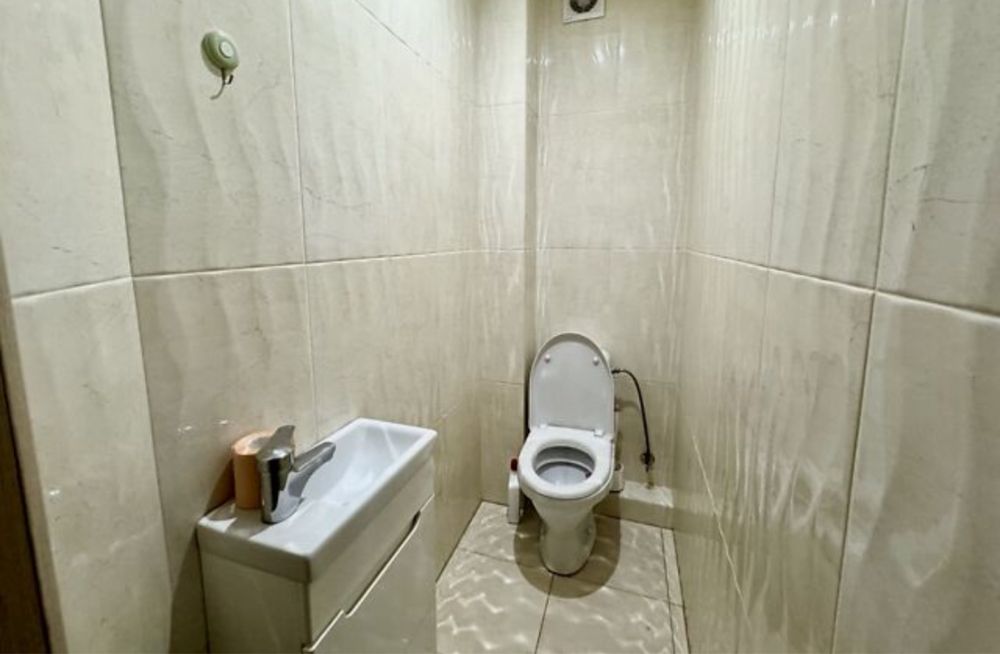 Оренда 3 кімнатної квартири біля озера