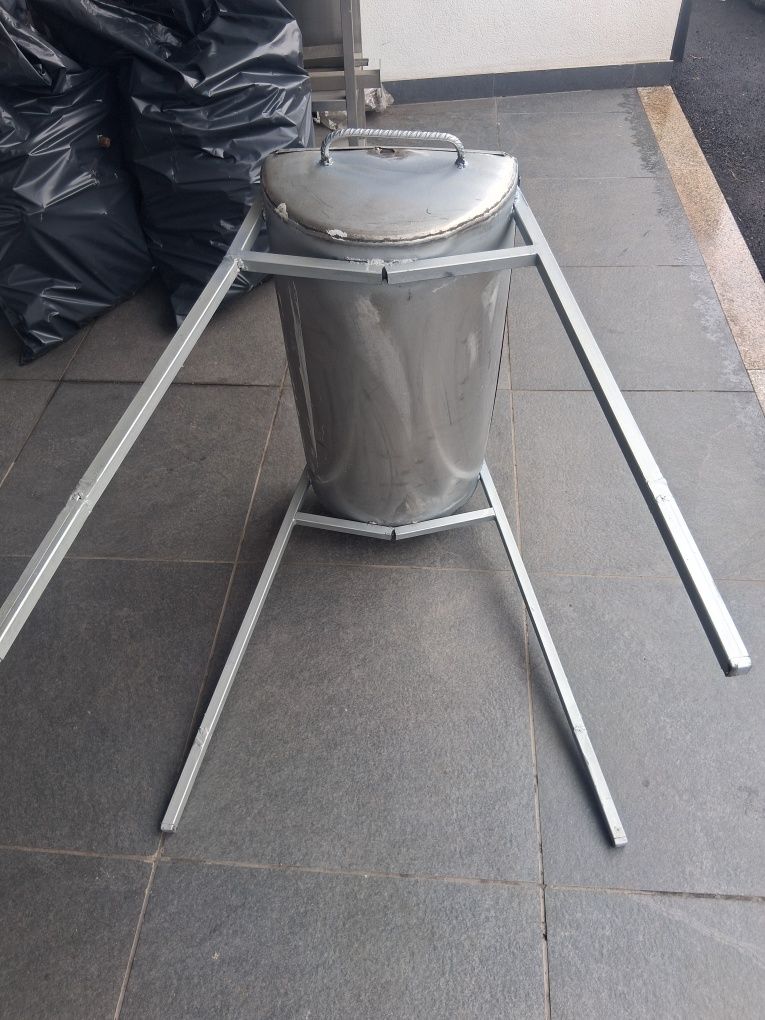 Grilhador em inox 80x72x38