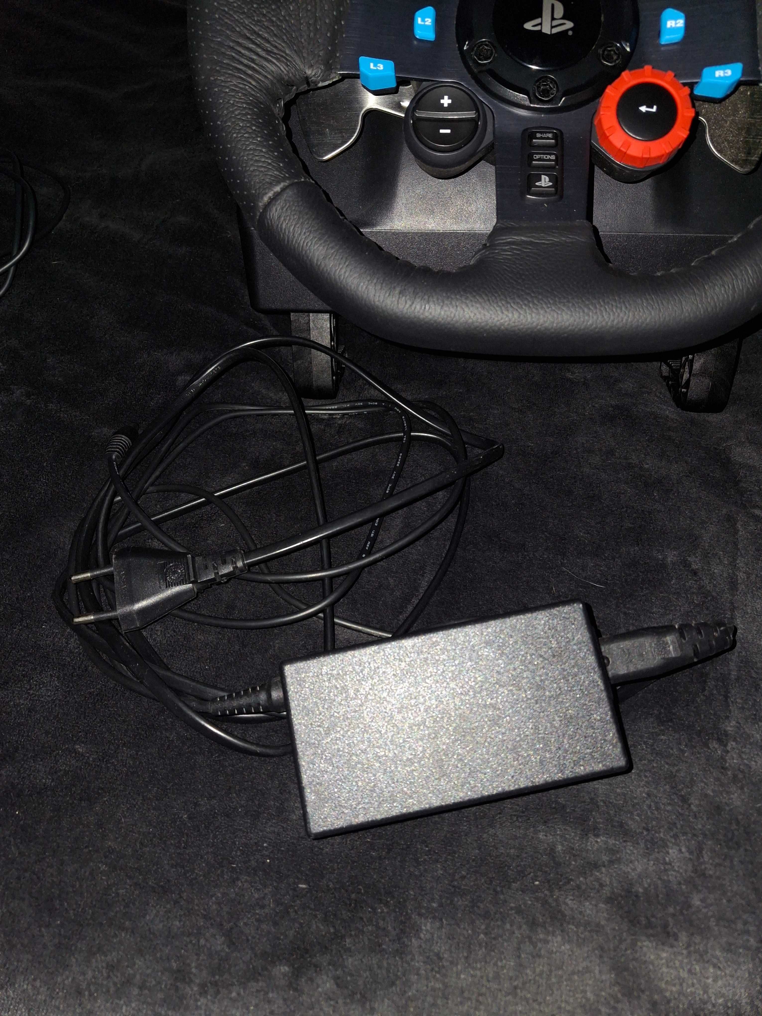 Logitech G29 Volante + pedais + mudanças PS4/5 & PC