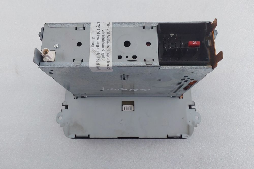 Rádio / auto-rádio SKODA Fabia II Break (545, 5J)